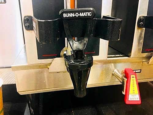 ダウントゥーアースコーヒーマシーンのコック