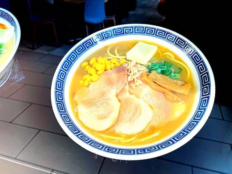 ミツワ・ワイキキ・フードホールのラーメン大河のサンプル