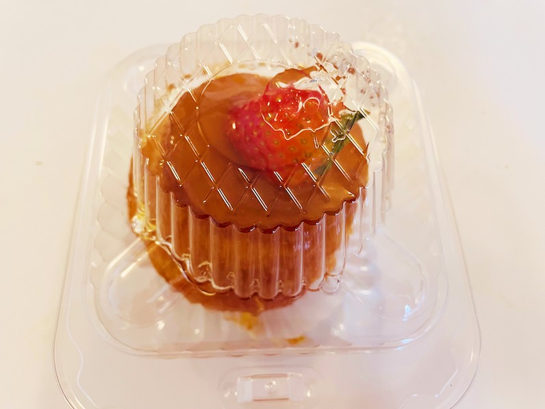 箱に入ったリリハベーカリーのパイナップルケーキ