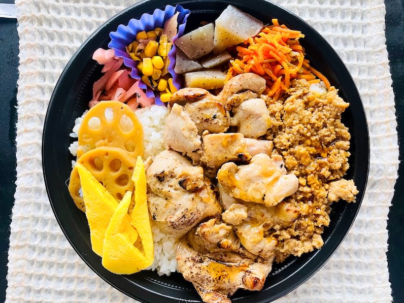 ヒゴトの昔の旧・焼き鳥チキン弁当