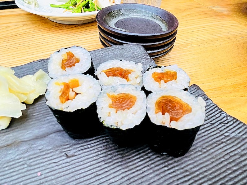 ワイキキのジグハワイ産パパイヤの細巻きかんぴょう風（9㌦）