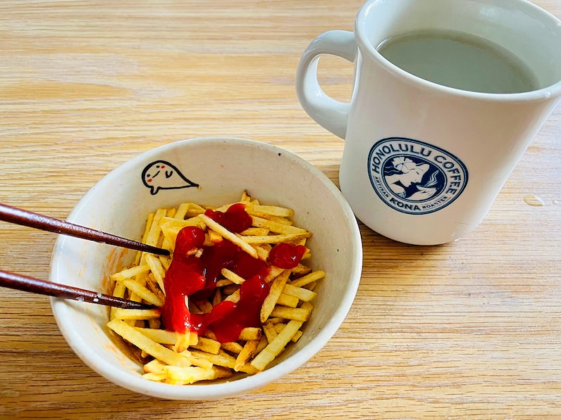 ピクニック（pik･nik）をおわんで食べる